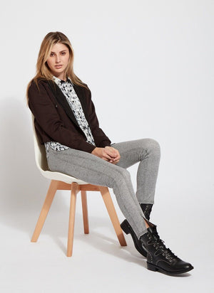 Patterned Roll Tab Connie