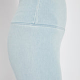 color=Blue Tint
