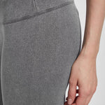 color=Mid Grey
