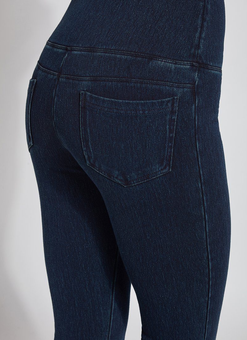 Denim Straight Leg Jean Legging (Plus Size)  Lyssé New York: Fabric. Fit.  Fashion. – LYSSÉ